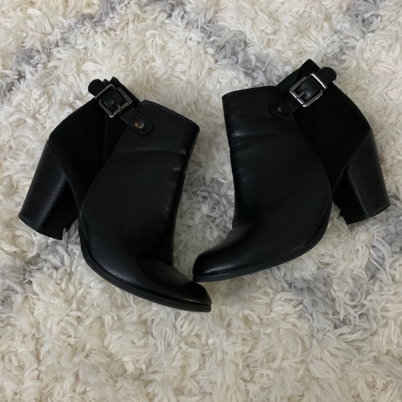 Soda Shoes - Soda Black Ankle Heeled Boots with Buckle